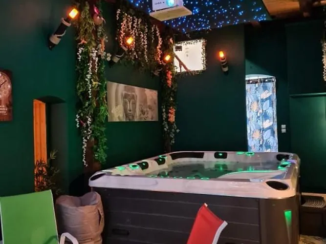 Maelio Jacuzzi Sauna Et Salle De Jeux - Privatif *